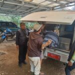 Kades Tanjungjaya Hedi Fasilitasi Ambulans untuk Warga Berduka hingga Jenazah Tiba di Rumah Duka