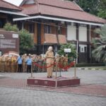 Wabup Garut Pimpin Apel Gabungan, Soroti Keberhasilan Kebijakan Tanpa Kendaraan dan Dorong Peran ASN dalam Perekonomian Lokal