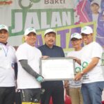 Hadiri Jalan Sehat HAB ke-80 Kemenag, Bupati Garut Dorong Perbanyak Kegiatan untuk Dongkrak Ekonomi Lokal