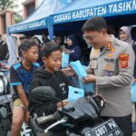 SPPG Polres Tasikmalaya Berbagi Takjil dan Pengobatan Gratis