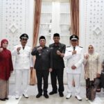 Bupati Garut Lantik Dua Kepala Desa PAW Cinunuk dan Mekarsari