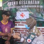Warga Desa Mekarmulya dapat Pelayanan Kesehatan Grstis di Posko TMMD